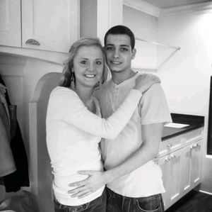 Meet your Posher, Damon